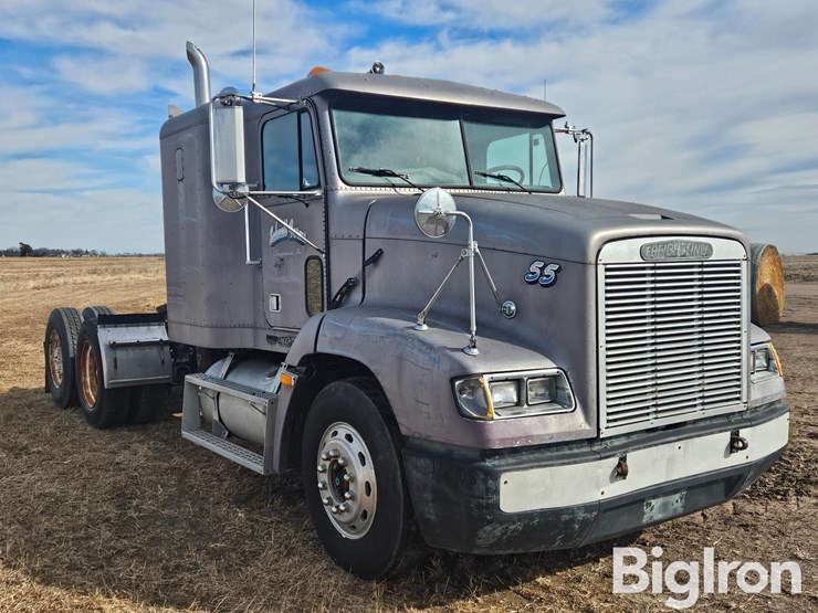 1994-freightliner-fld112-image-3