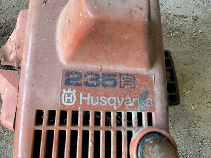 #7202-•-husqvarna-weed-trimmer-image-8
