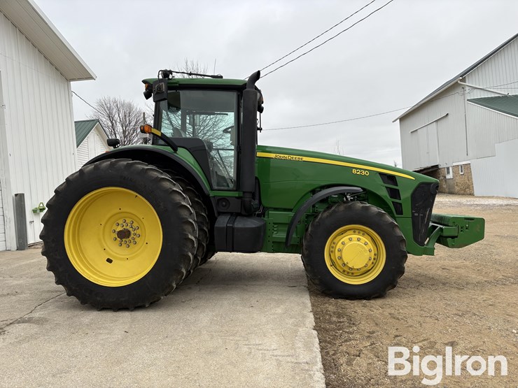 2009-john-deere-8230-image-4