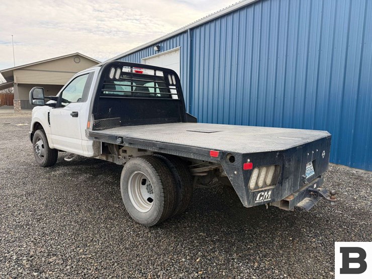 2019-ford-f350-image-11
