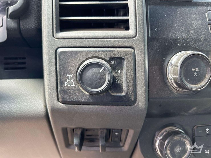 2019-ford-f250-image-18