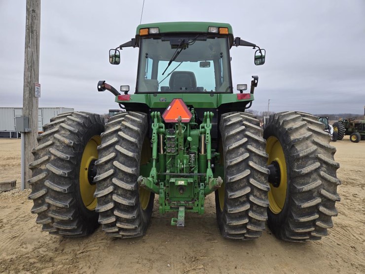 2001-john-deere-7810-image-11