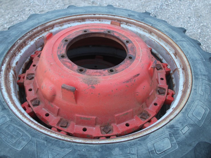 #1012-•-case-2390-tractor-image-55