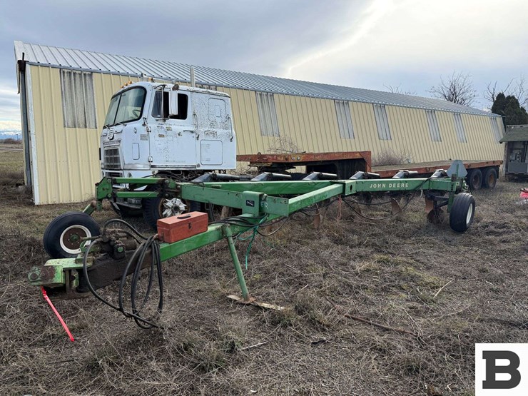 2007-john-deere-2700-image-1