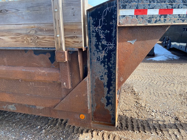 #1116-•-2011-pj-14'-gooseneck-dump-trailer-(has-wi-title)-(colfax,-wi)-image-30