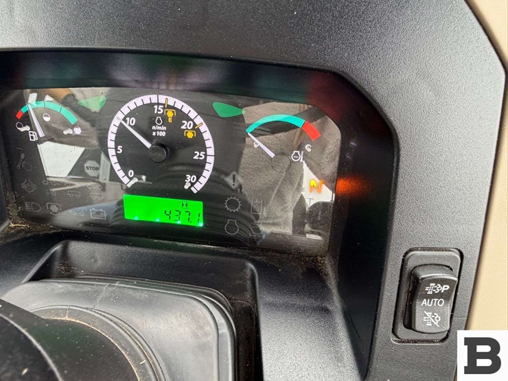 john-deere-5075e-image-53