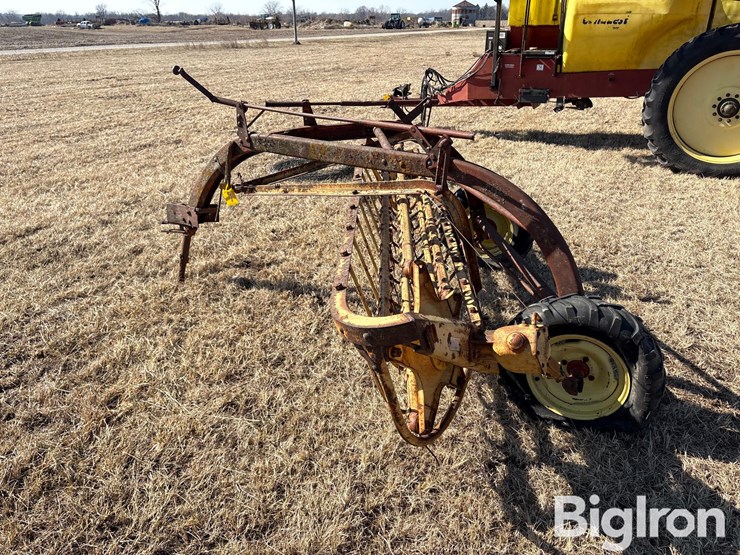 new-holland-56-image-8