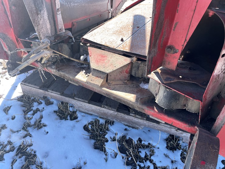 #3270-•-gehl-(2)-row-corn-head-image-13