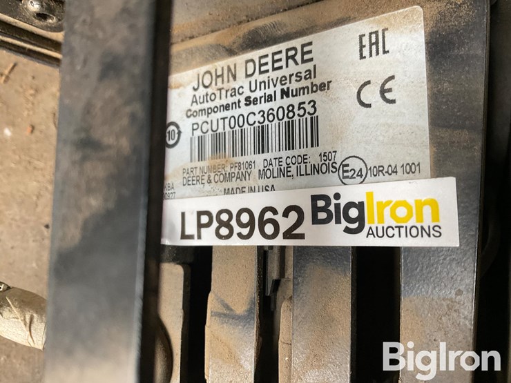 john-deere-200-image-16