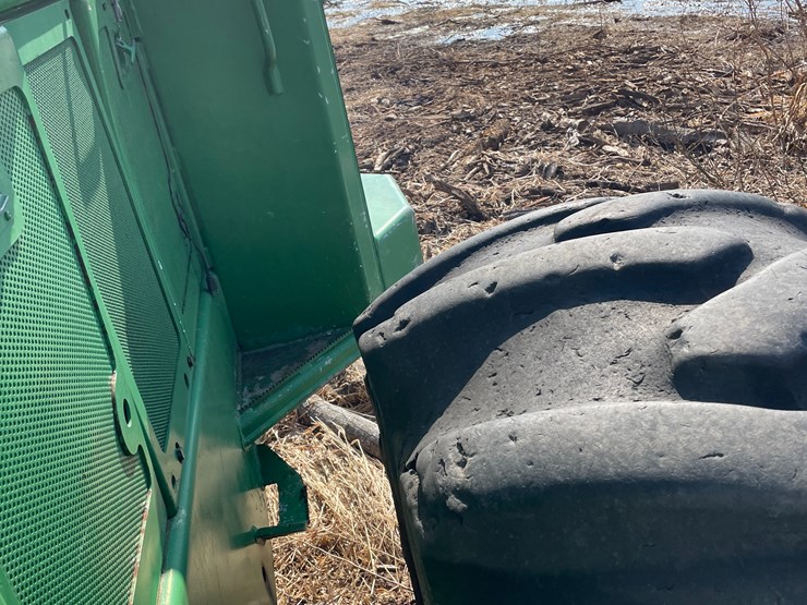 2005-deere-643j-image-36