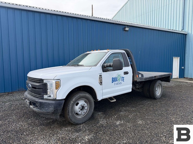 2019-ford-f350-image-2