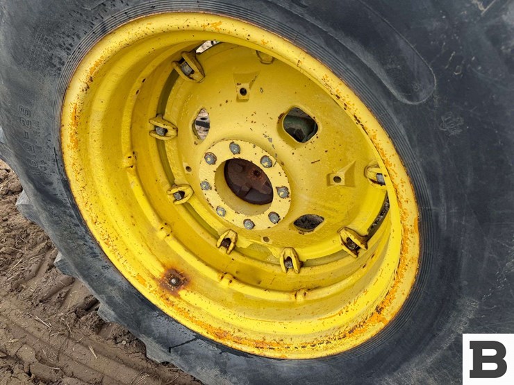 john-deere-1530-image-28