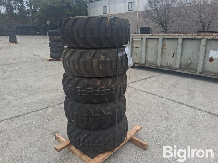 galaxy-12-16.5-tires-&-rims-image-5