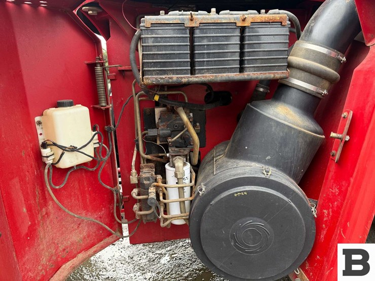 case-ih-stx375-image-41