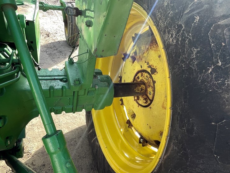 john-deere-4020-image-24