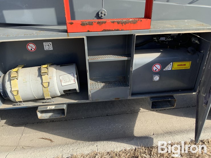 massey-ferguson-730-image-14