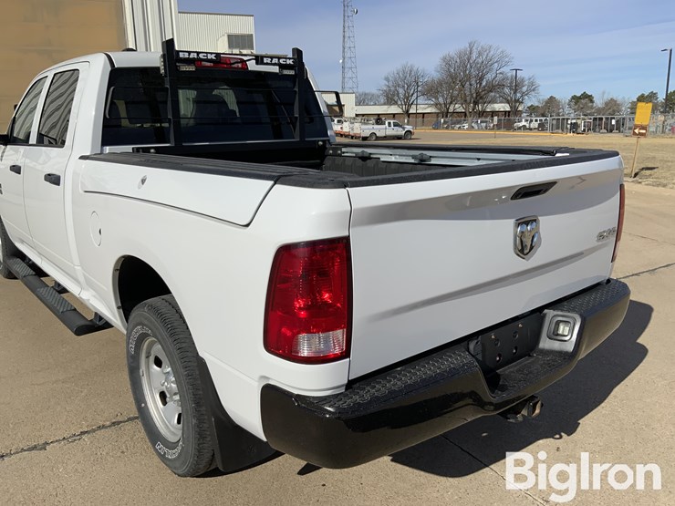 2017-dodge-1500-image-19