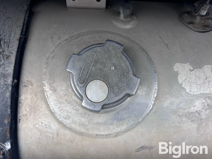 2007-freightliner-columbia-120-image-12