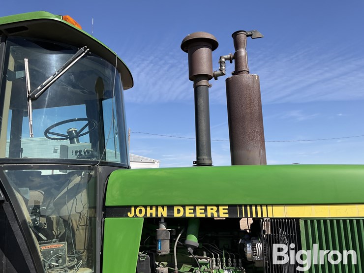 1989-john-deere-4755-image-11