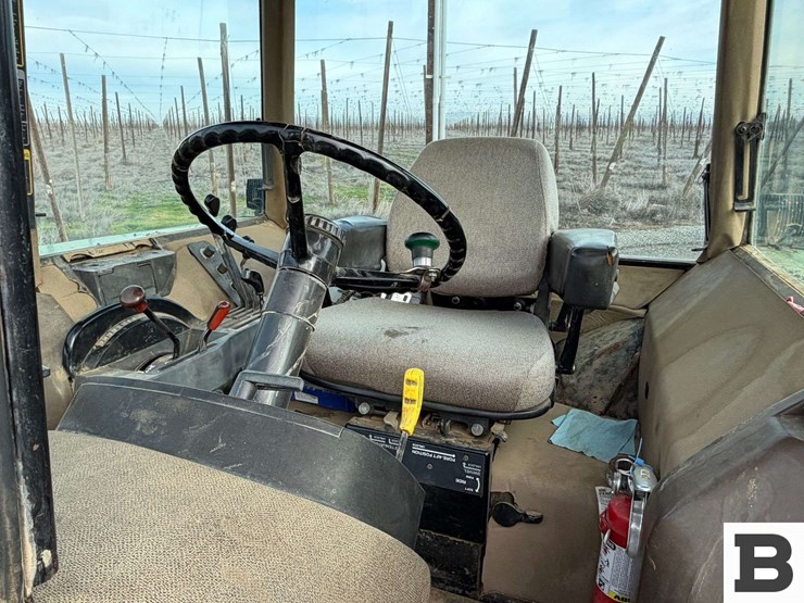 1989-john-deere-4755-image-34