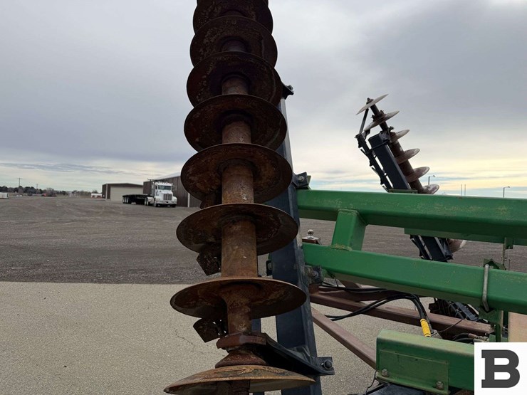 john-deere-650-image-33