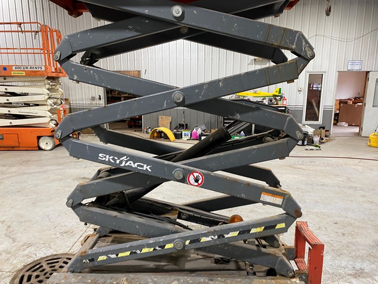 2016-skyjack-sjiii3219-image-26