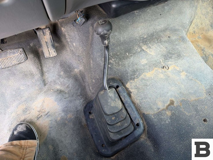 2004-ford-f250-image-25