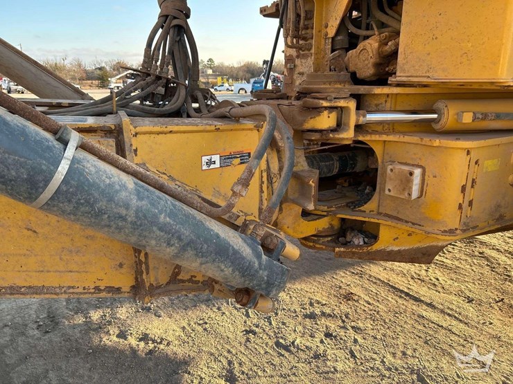 2019-deere-460e-image-25