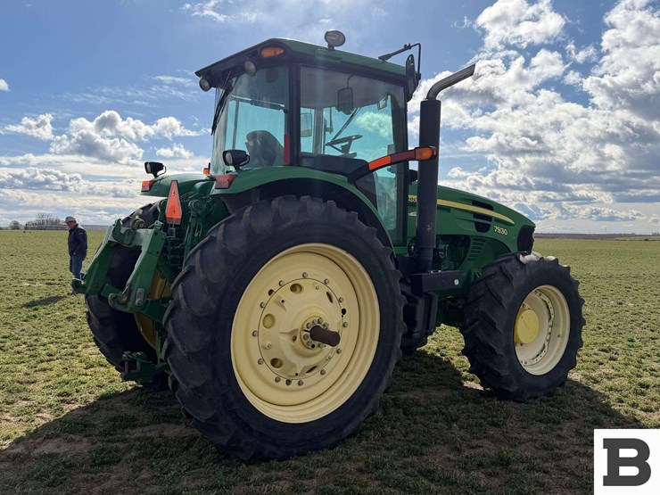 2010-john-deere-7930-image-5
