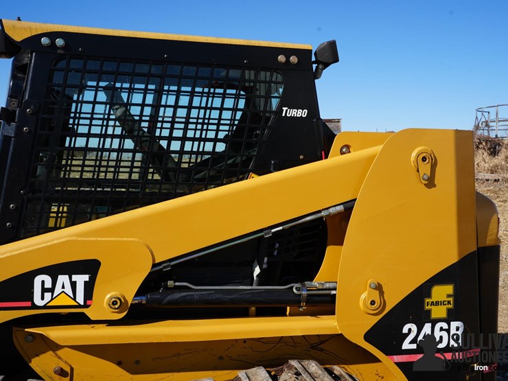 caterpillar-246b-image-10