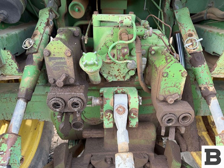 1979-john-deere-4440-image-23