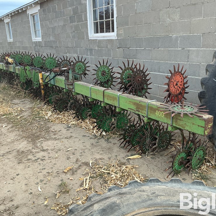 400 JOHN DEERE 400