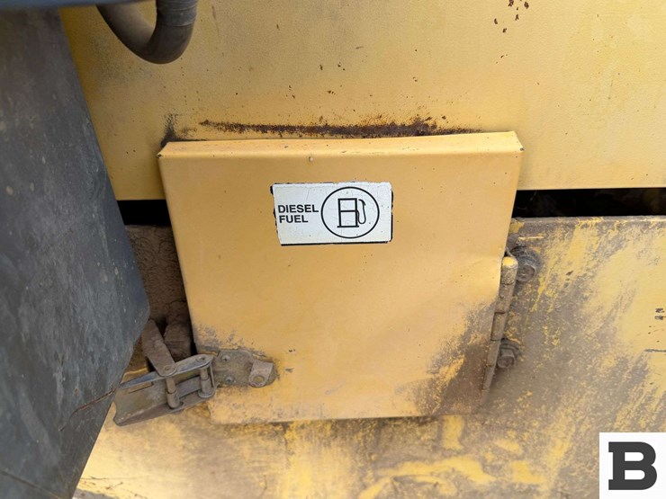 2001-komatsu-wa380-3-image-64