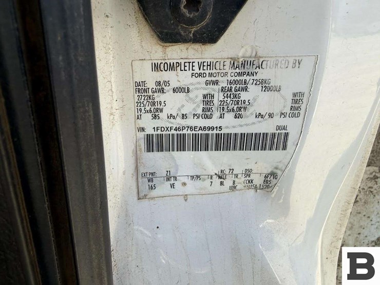 2006-ford-f450-image-30