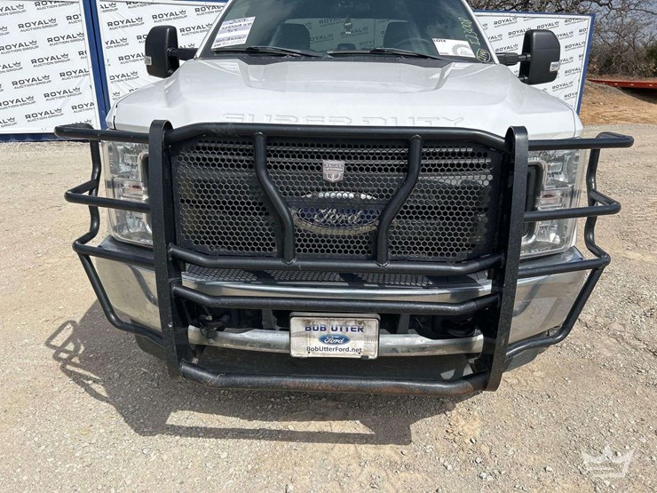 2019-ford-f250-image-25