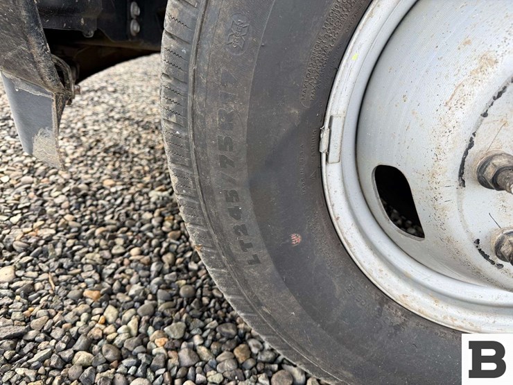 2019-ford-f350-image-14