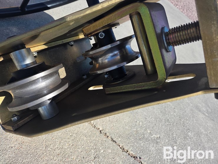 pittsburgh-99736-tubing-roller-image-9