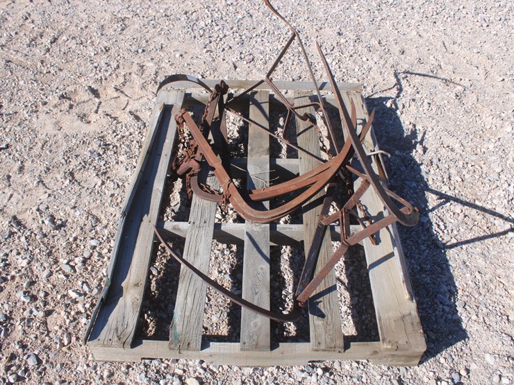 #2036-•-hay-hooks-(2-pieces)-image-3