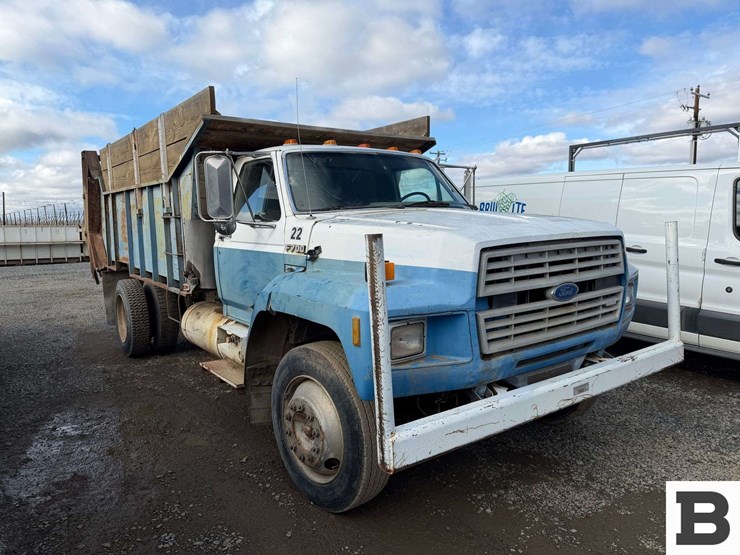 1993-ford-f700-image-6