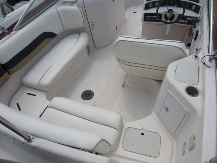 #1206-•-2002-godfrey-hurricane-20'-boat-&-trailer-(has-il-title)-(mount-prospect,-il)-image-13