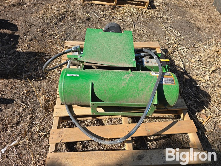 john-deere-1775nt-image-16