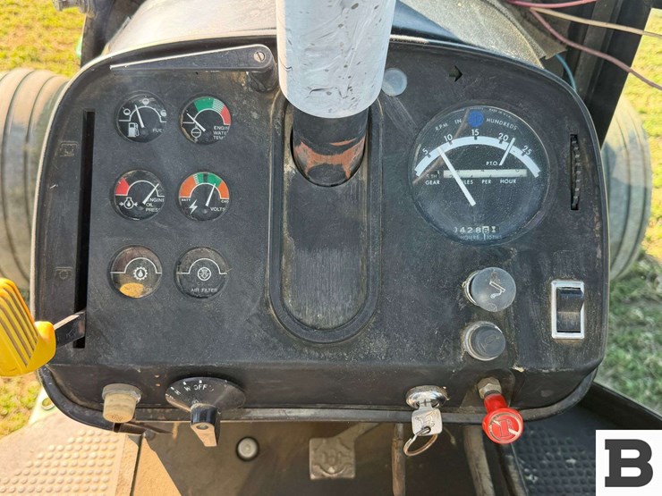 1984-john-deere-4840-image-50