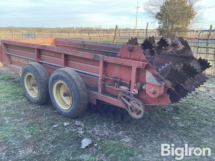 new-holland-790-image-7