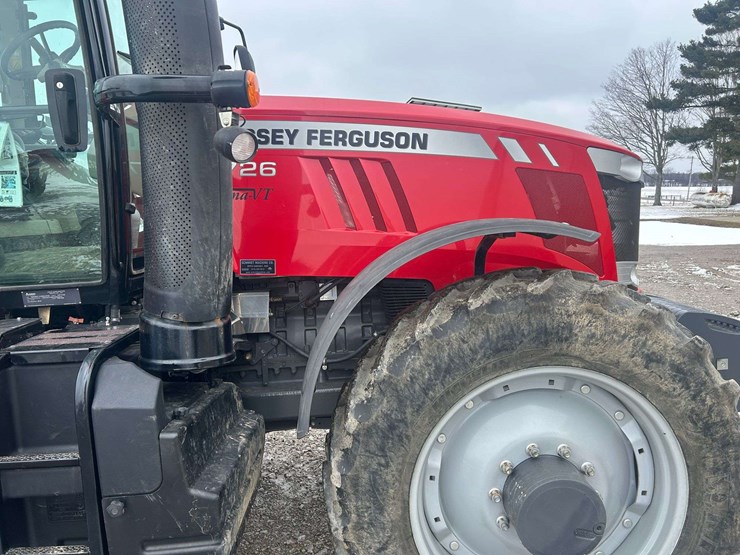 2015-massey-ferguson-7726-image-17