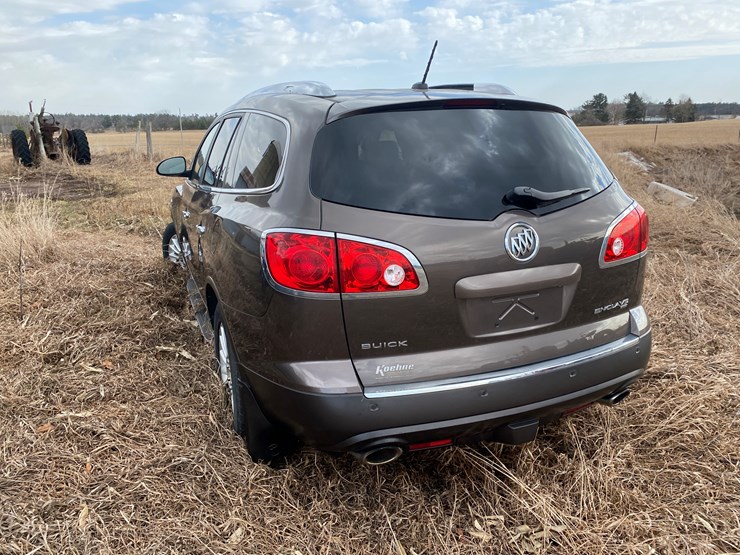 2012-buick-enclave-image-9