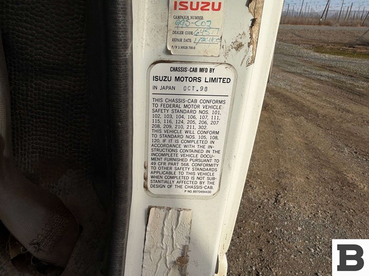 1999-isuzu-npr-image-49