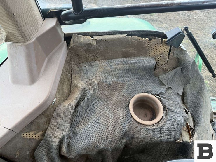 1995-john-deere-8300-image-93