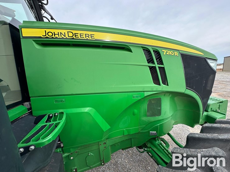 2015-john-deere-7210r-image-9