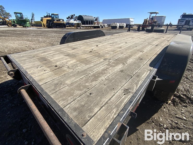 2003-titan-trailer-image-13