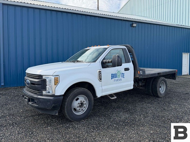 2019-ford-f350-image-1